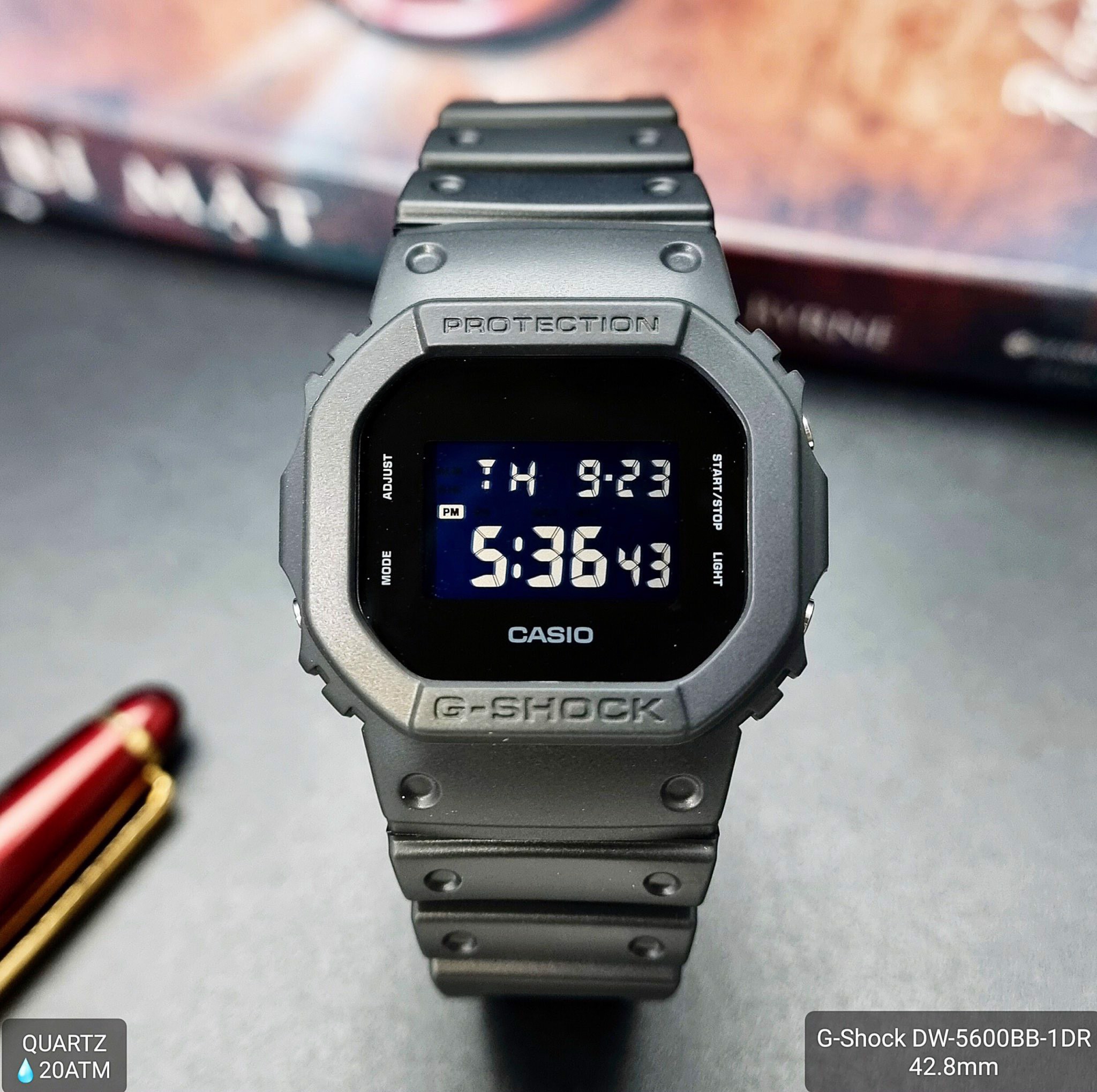 Khám phá đồng hồ Casio DW-5600BB-1DR