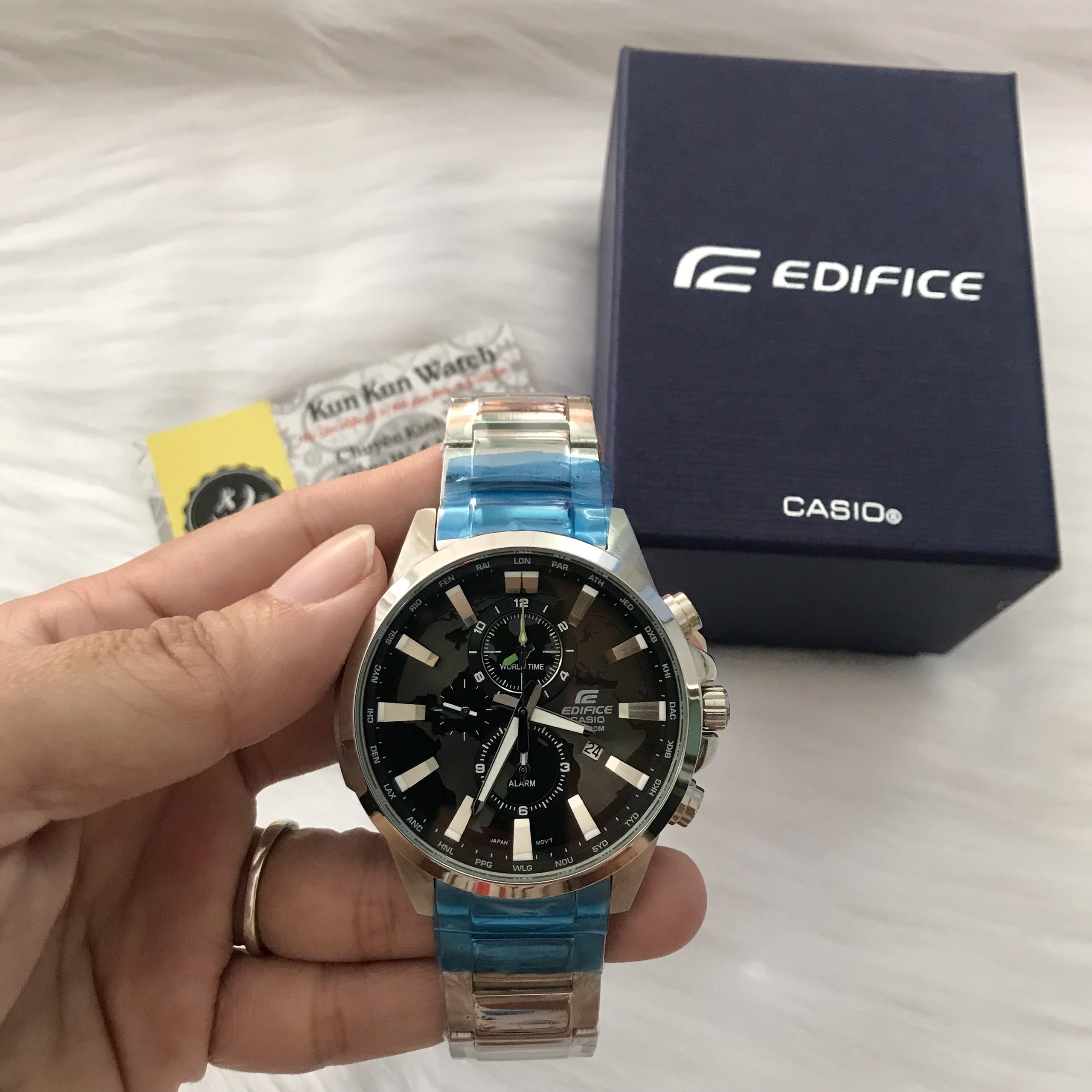 Khám phá đồng hồ Casio EFR-303D-1AVUDF
