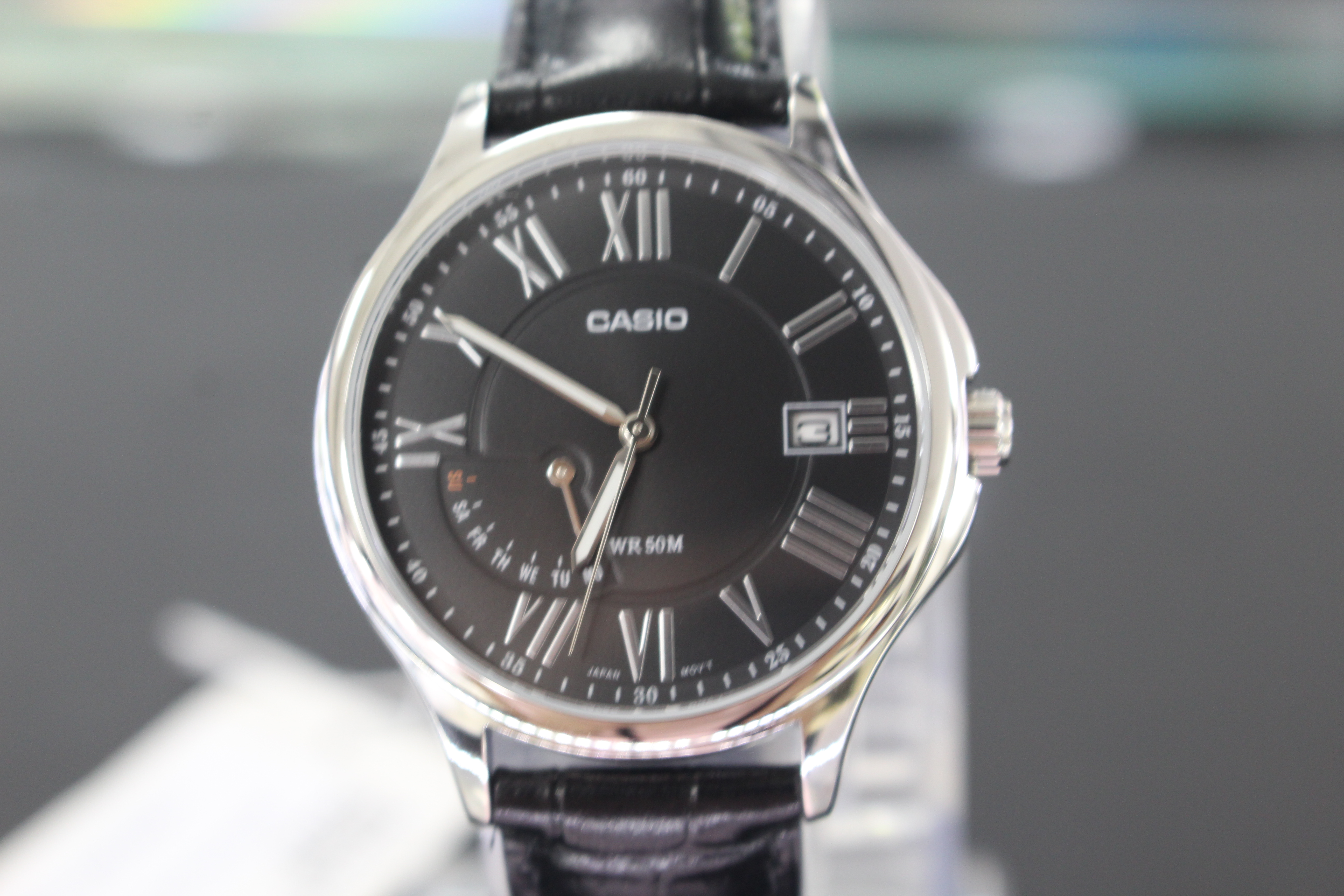 Khám phá đồng hồ Casio MTP-E116L-1AVDF